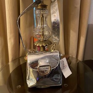 Street Level please check all picture of condition